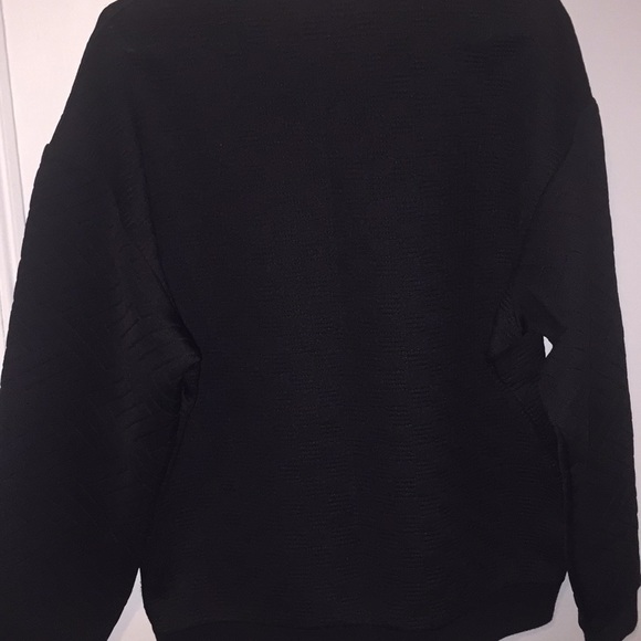 Sweater - Picture 5 of 5